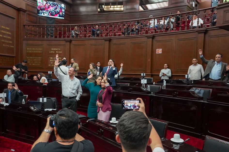 Aprueban Presupuesto de Ingresos 2025; dictamen considera riesgos que podrían registrarse