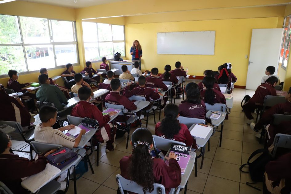 SEE fortalece secundarias con asignación de horas a nuevos docentes