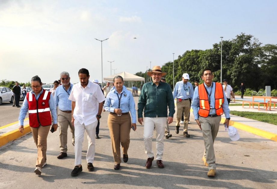 Supervisa Bedolla acceso al boulevard Costero en Lázaro Cárdenas