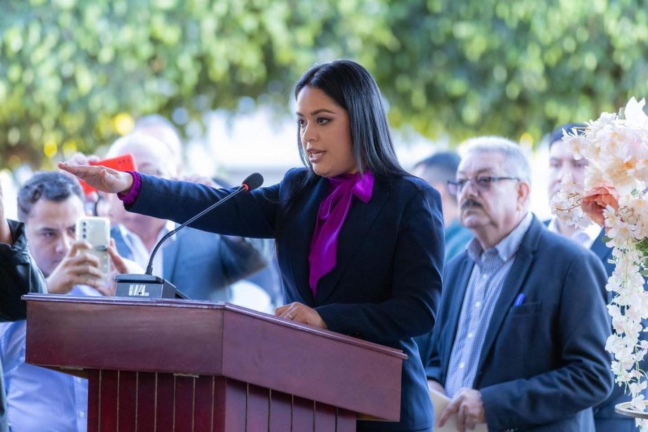 Tomó protesta Azucena Ruiz como Presidenta Municipal de Irimbo