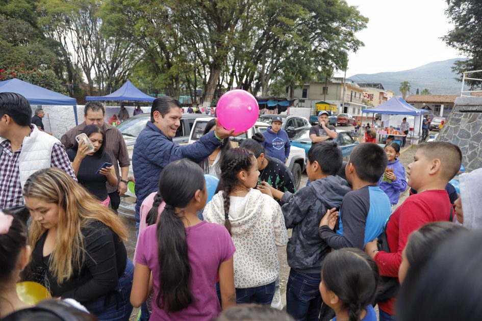 Los reyes Magos se pintaron de verde con la ayuda de un gran equipo: Ernesto Núñez