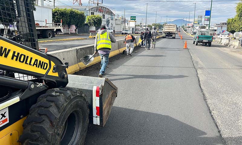 Gobierno de Morelia realiza limpieza de camellones en diversos puntos del municipio