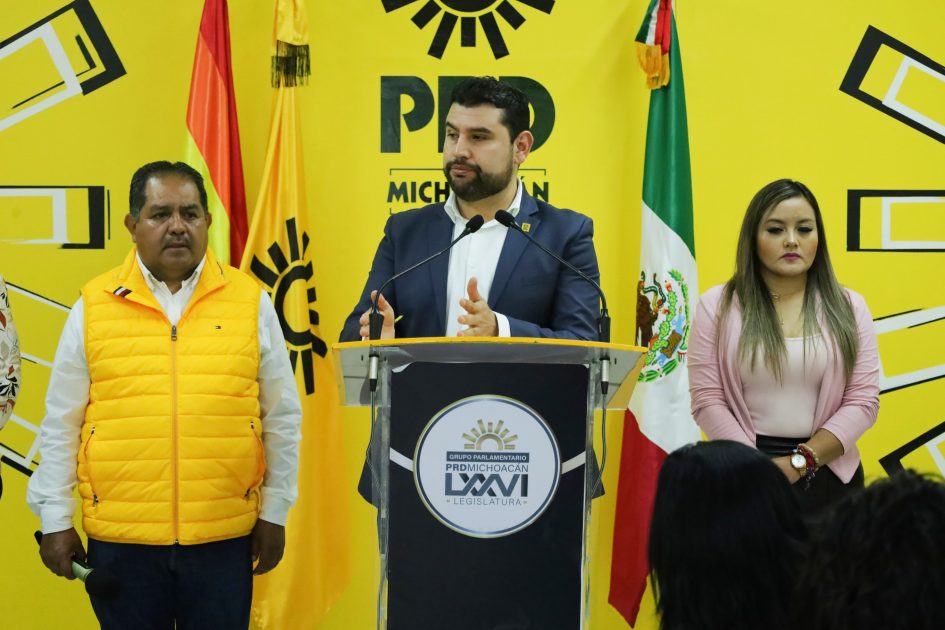 “Aquí estaremos”: Octavio Ocampo anuncia medidas en apoyo a migrantes michoacanos