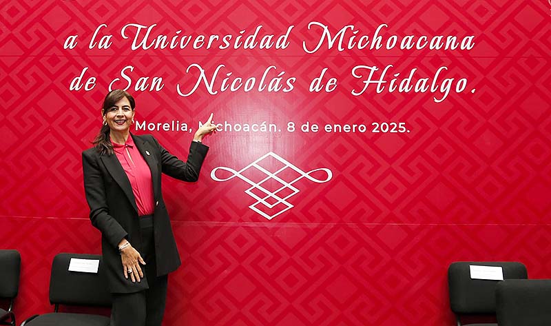 Va Michoacán por la refundación del Estado Educador: Gaby Molina