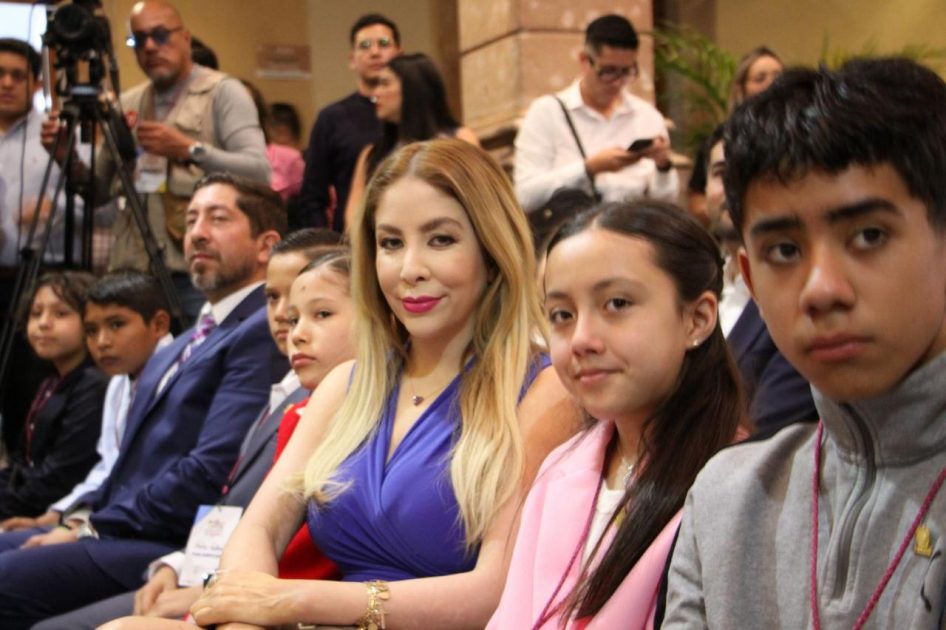 El Parlamento Infantil Incluyente, un espacio para que las voces de niñas y niños brillen: Belinda Hurtado