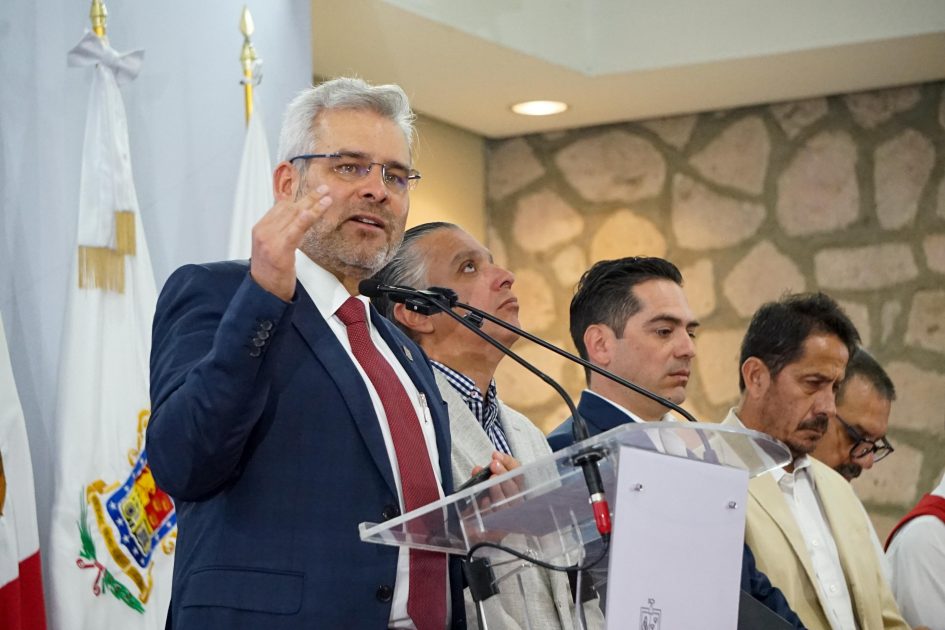 Sigue investigación por camionetas donadas al clero; podrían estar ligadas a lavado de dinero: Bedolla