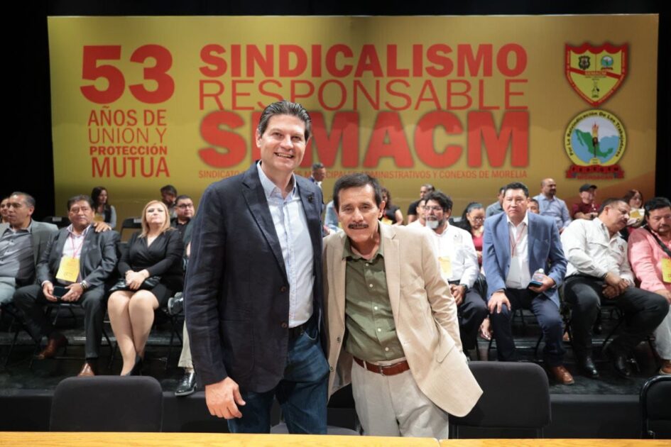 Reconocen empleados municipales trabajo de Alfonso Martínez a favor de Morelia