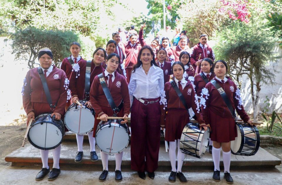 ¡Adiós vacaciones! Más de 900 mil alumnos regresan este lunes a clase