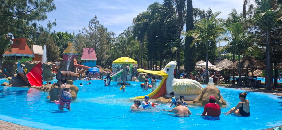 Más de 200 parques acuáticos te esperan estas vacaciones en Michoacán