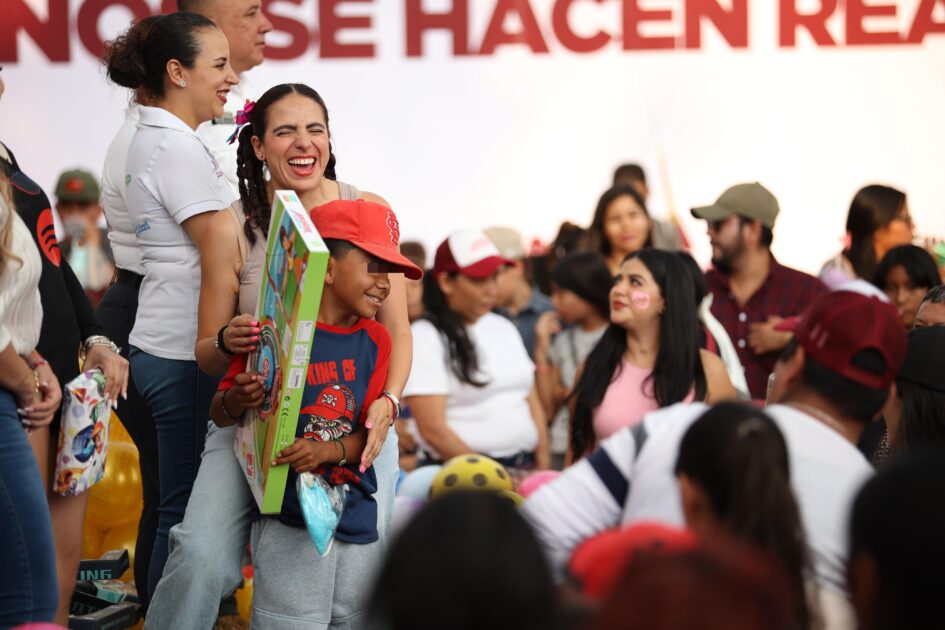 Giulianna Bugarini celebra a lo grande a la niñez moreliana con un festival lleno de alegría