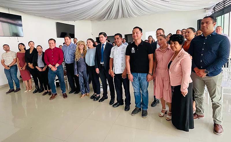 CEDH Michoacán y CEDEMUN capacitan a autoridades municipales