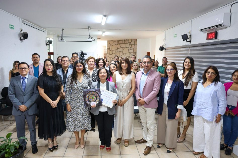 Senadora Amalia García imparte ponencia en el IEM sobre participación política y derechos de las mujeres