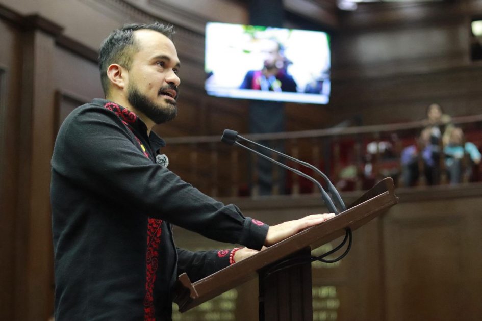 Hugo Rangel presenta iniciativa para frenar abusos en tránsito y transparentar cobros por arrastre vehicular