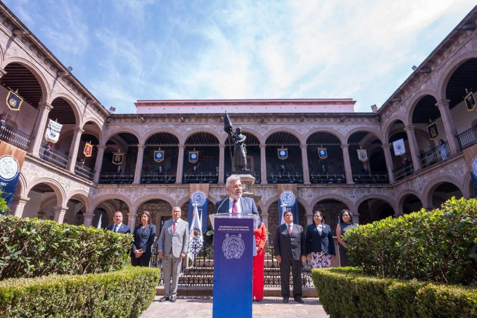 Bedolla convoca a mantener ideario de libertad y justicia social de Miguel Hidalgo