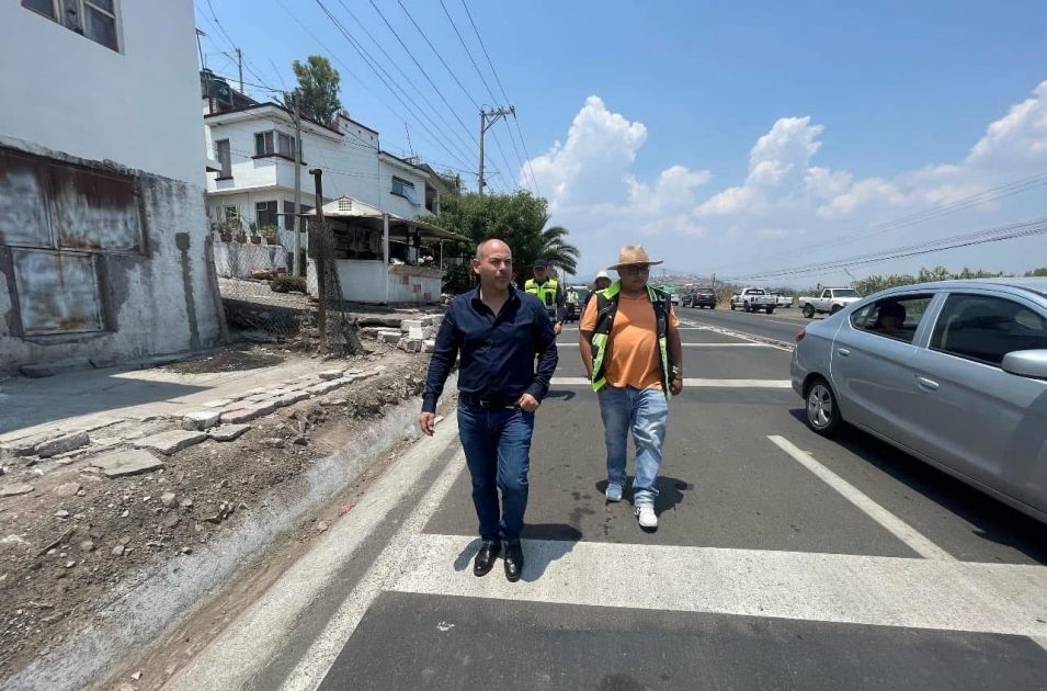 Supervisa Eric Gaona vialidad Trébol–San Pedro acompañado del SICT y vecinos