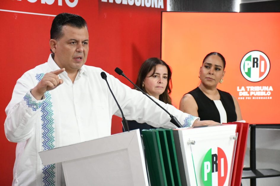 En Michoacán hasta los muertos desaparecen: Memo Valencia