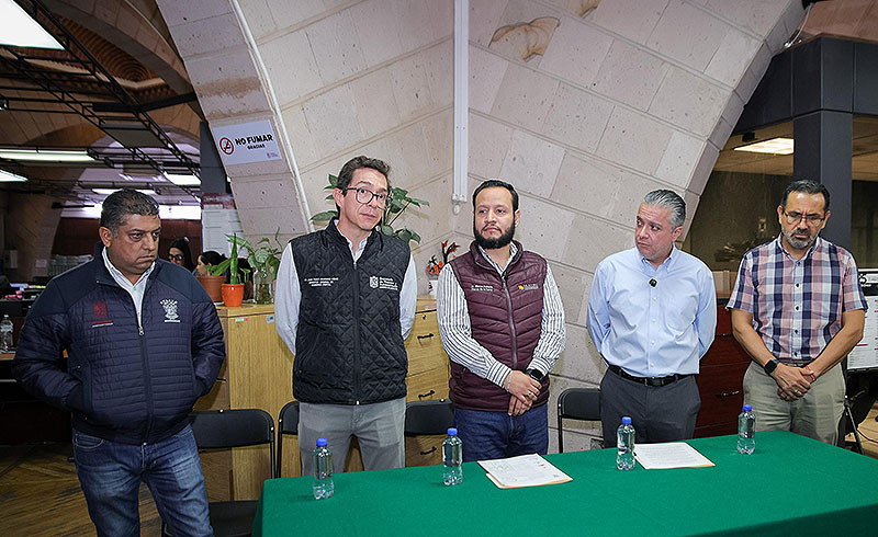 Personal de Gobierno Digital se capacita a favor de la sociedad: Navarro García