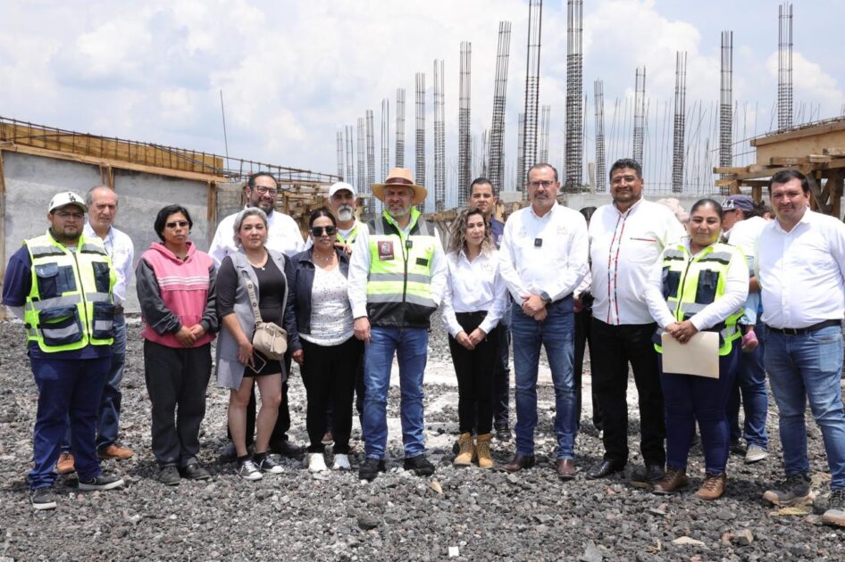 Secundaria de Villas del Pedregal, con 60 % de avance: Gabriela Molina