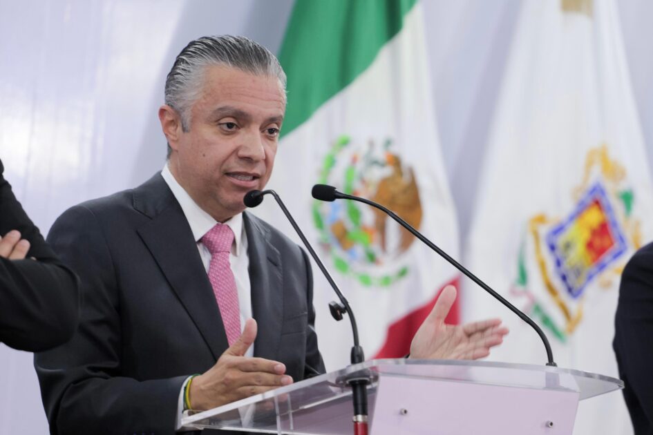 Michoacán pagará quincena 90 consecutiva e incremento retroactivo al magisterio: Navarro García