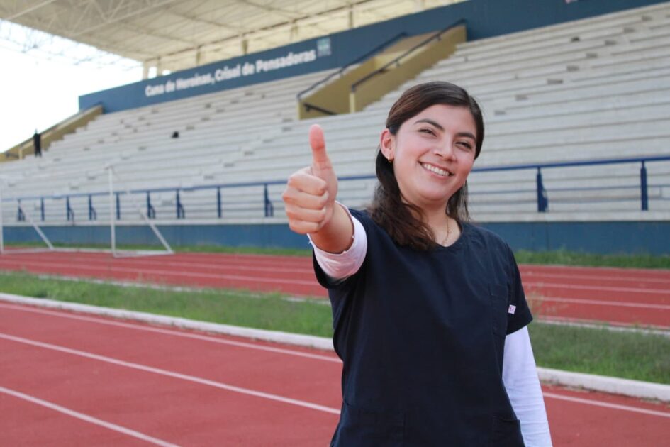 UMSNH semillero para el balompié femenil; las nicolaitas María de la Luz Quezadas y Cristina Estrella destacan en el fútbol