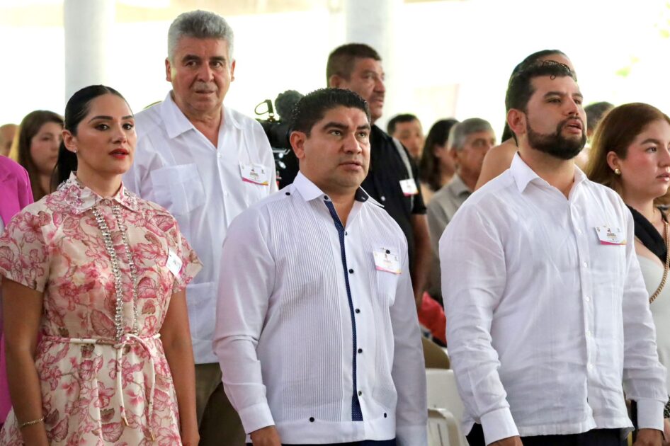 Reconoce Octavio Ocampo desarrollo y estabilidad en el Gobierno Municipal de Tuzantla