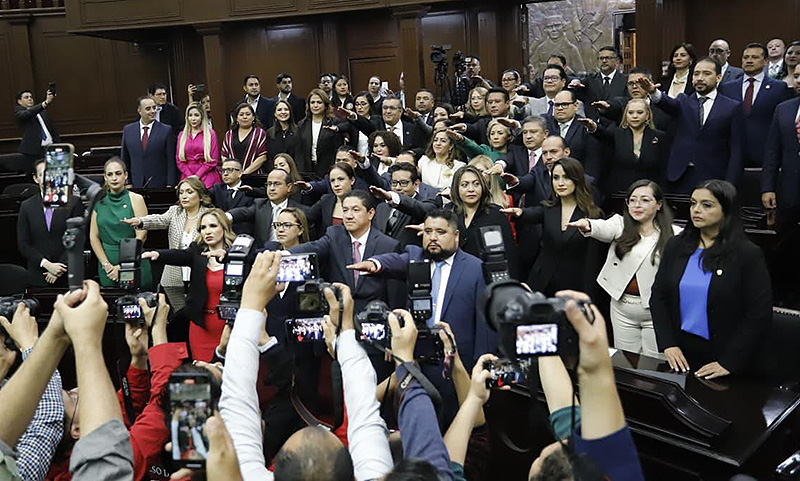 HISTÓRICO. Rinden protesta nuevos magistrados y jueces del Poder Judicial Michoacán