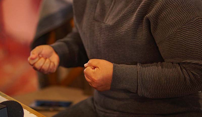 “Pido justicia por mi hijo”: madre de joven asesinado en 2023 teme que el responsable quede libre tras su extradición