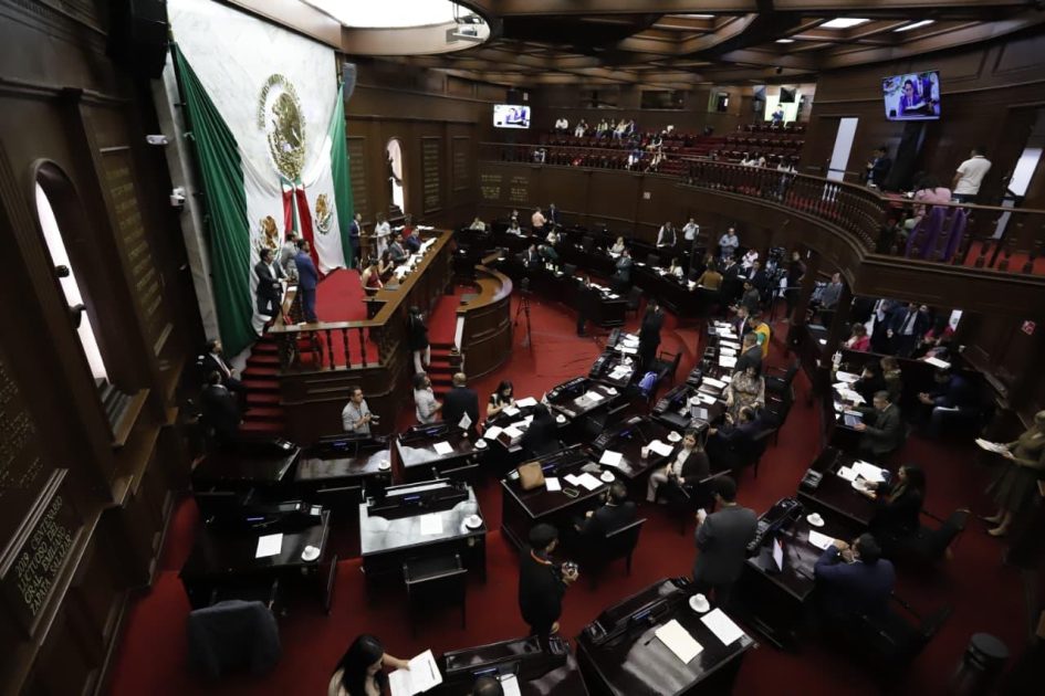 Es oficial, se incorpora el término Gobernadora a la Constitución Michoacana: 76 Legislatura