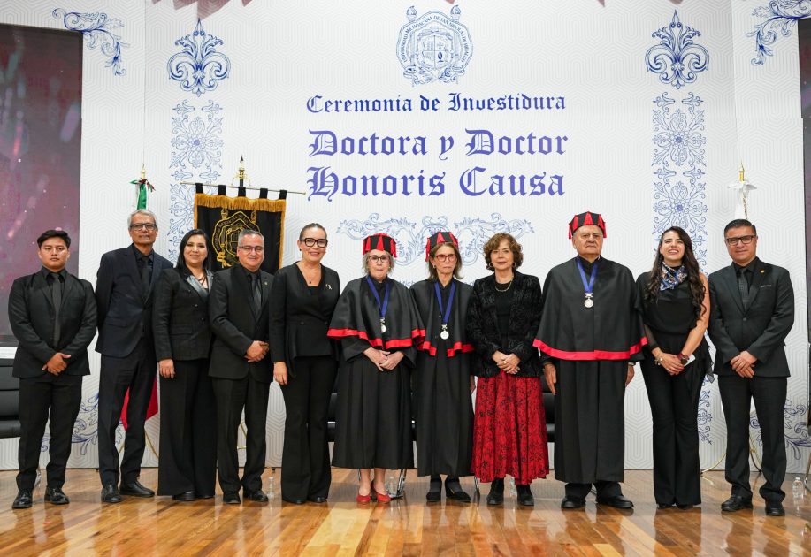 Universidad Michoacana reconoce trayectorias excepcionales, otorga el Grado Doctora y Doctor Honoris Causa