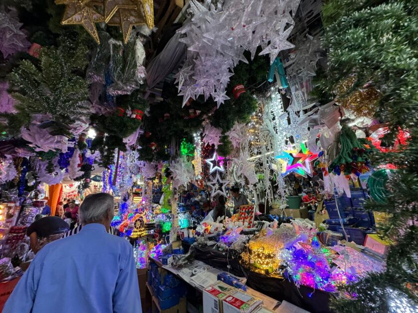 Mercado Independencia vive pretemporada navideña