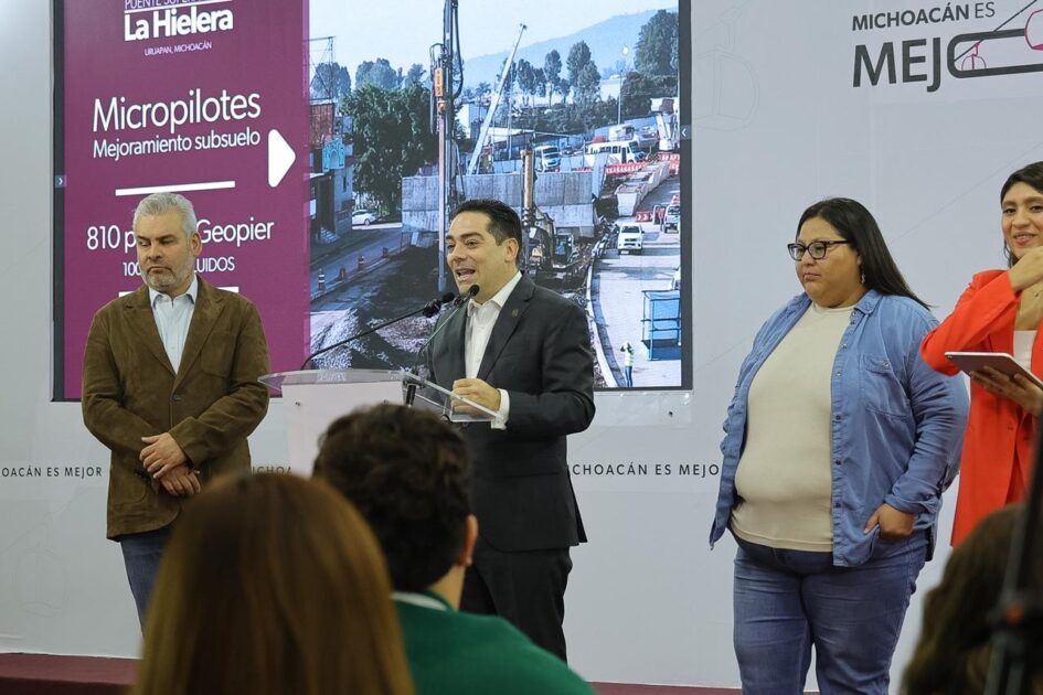 El puente vial de “La Hielera” en Uruapan ya tiene un avance del 87 por ciento en su construcción: Rogelio Zarazúa