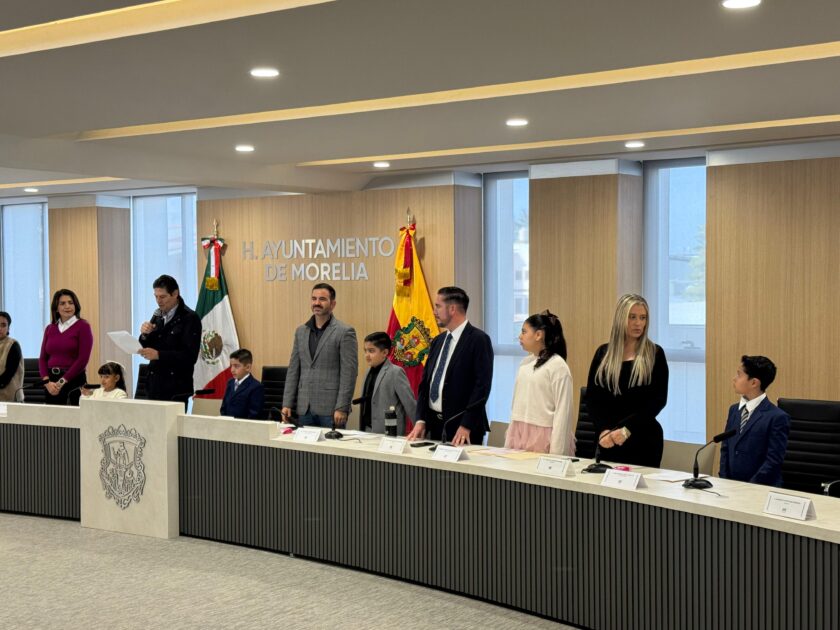 Toma protesta Cabildo Infantil 2025 y presentan a las y los niños seleccionados
