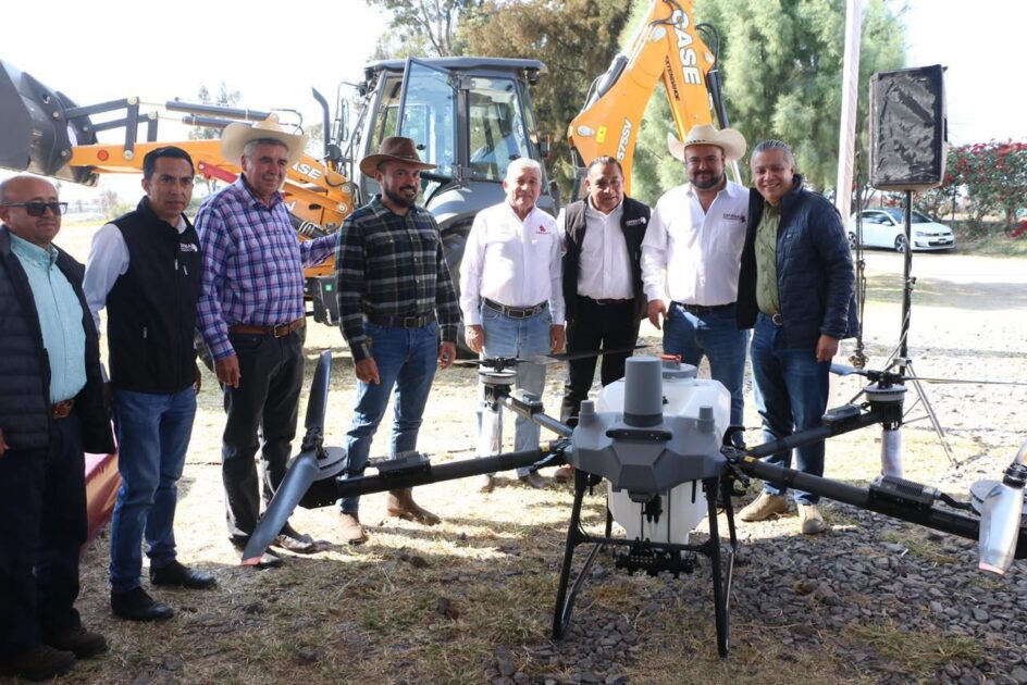 Se fortalece Centro de Fomento Ganadero con inversión de 10 mdp en maquinaria