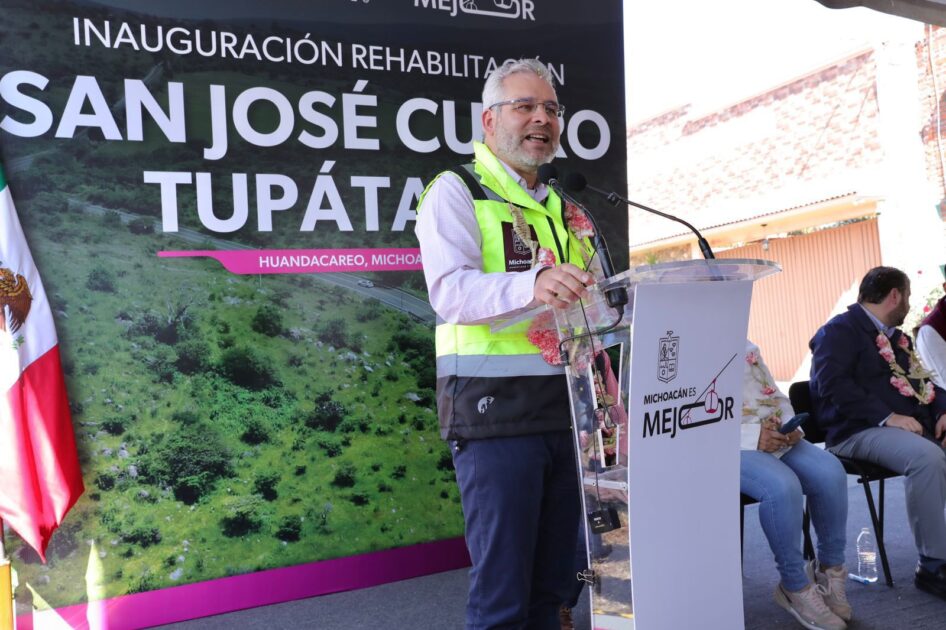 Inaugura Bedolla rehabilitación carretera San José Cuaro-Tupátaro que impulsará el turismo en Huandacareo
