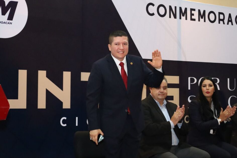 Con disposición de todos los sectores se combate la corrupción: Vicente Gómez Núñez