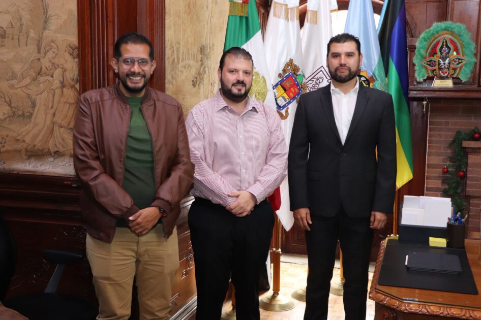 Octavio Ocampo se reúne con el secretario de Gobierno para abordar la atención a víctimas de Coahuayana