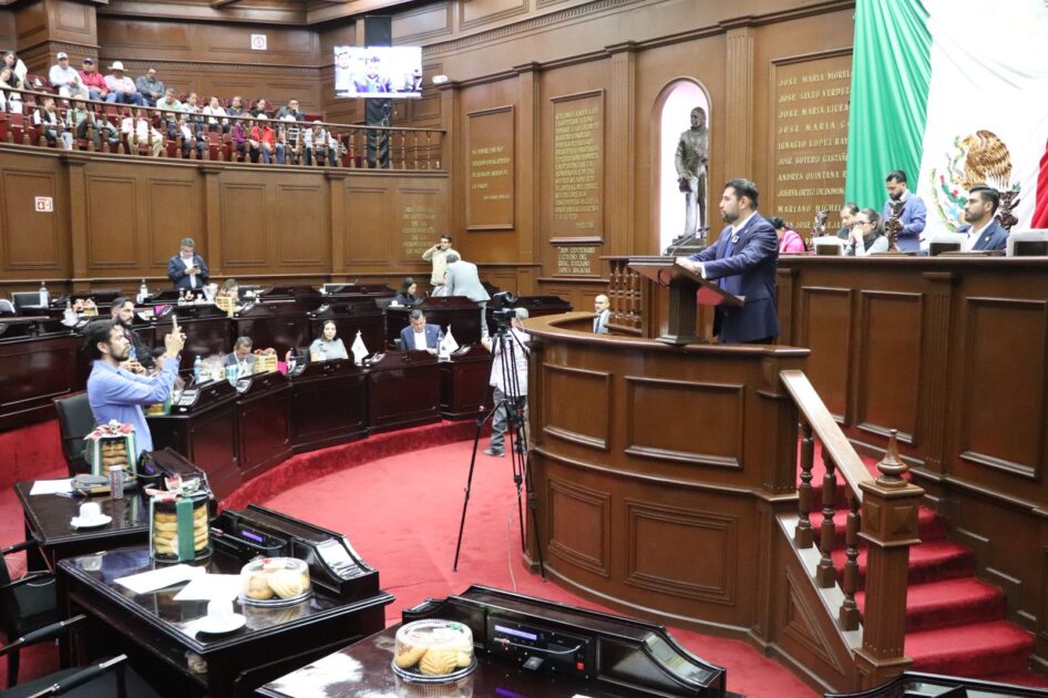 Octavio Ocampo presenta punto de acuerdo para exhortar a reforzar la seguridad en los santuarios de la Mariposa Monarca