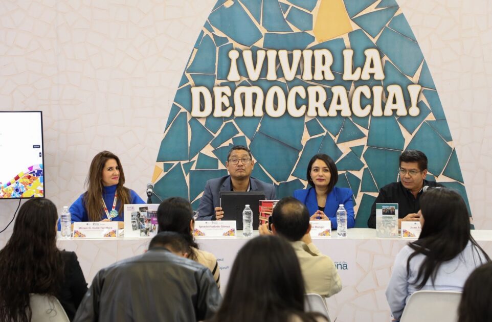 Fondo Editorial del Instituto Electoral de Michoacán presente en la FIL2025