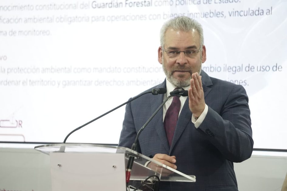 La intervención estadounidense en Venezuela es una amenaza a otras naciones, advierte Bedolla