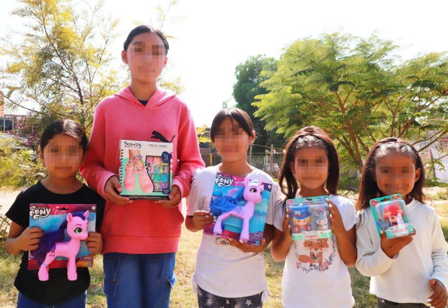 DIF Morelia lleva alegría a niñas y niños con entrega de juguetes de Reyes Magos